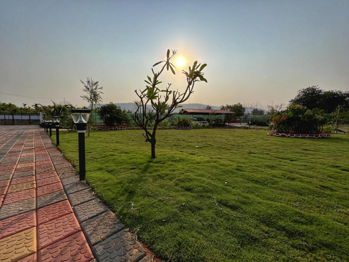 Vibe Meadows Villa With Private Swimming Pool Near Kashid Beach Dış mekan fotoğraf